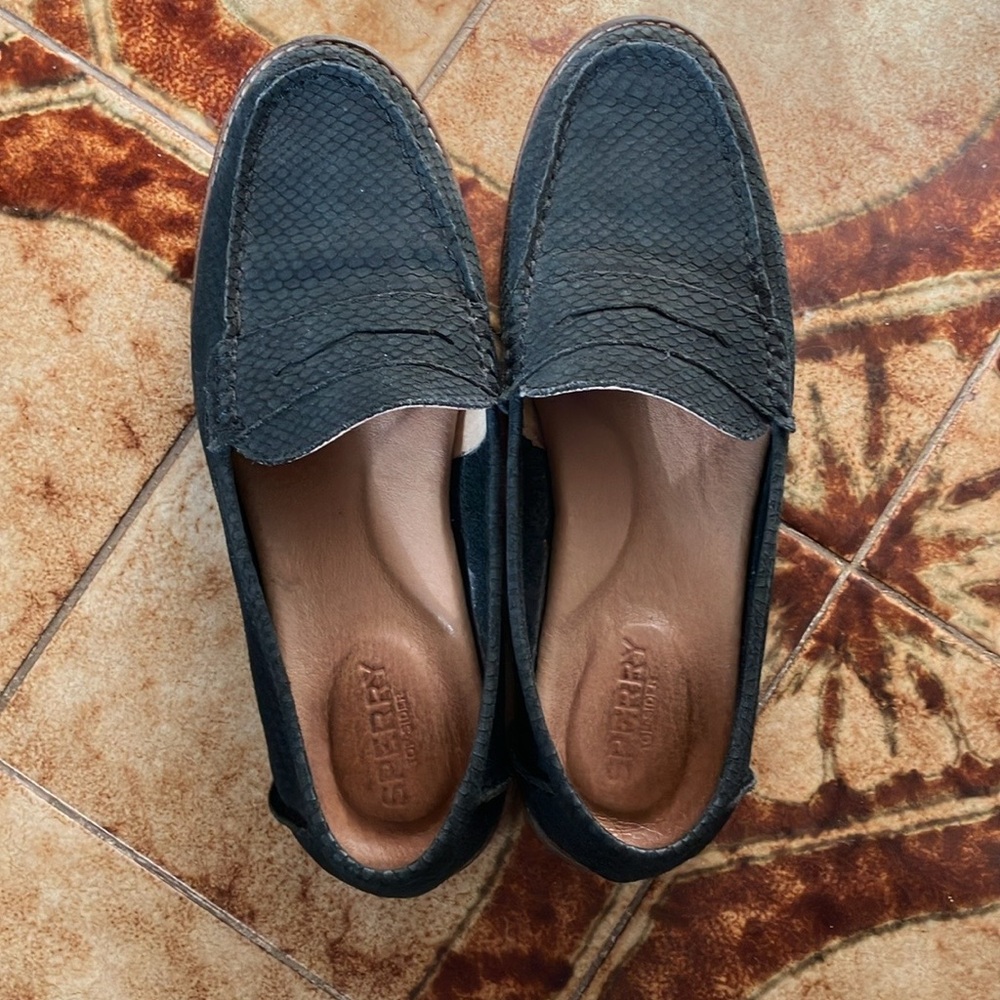 Sperry black snake skin penny loafers, 7.5 medium